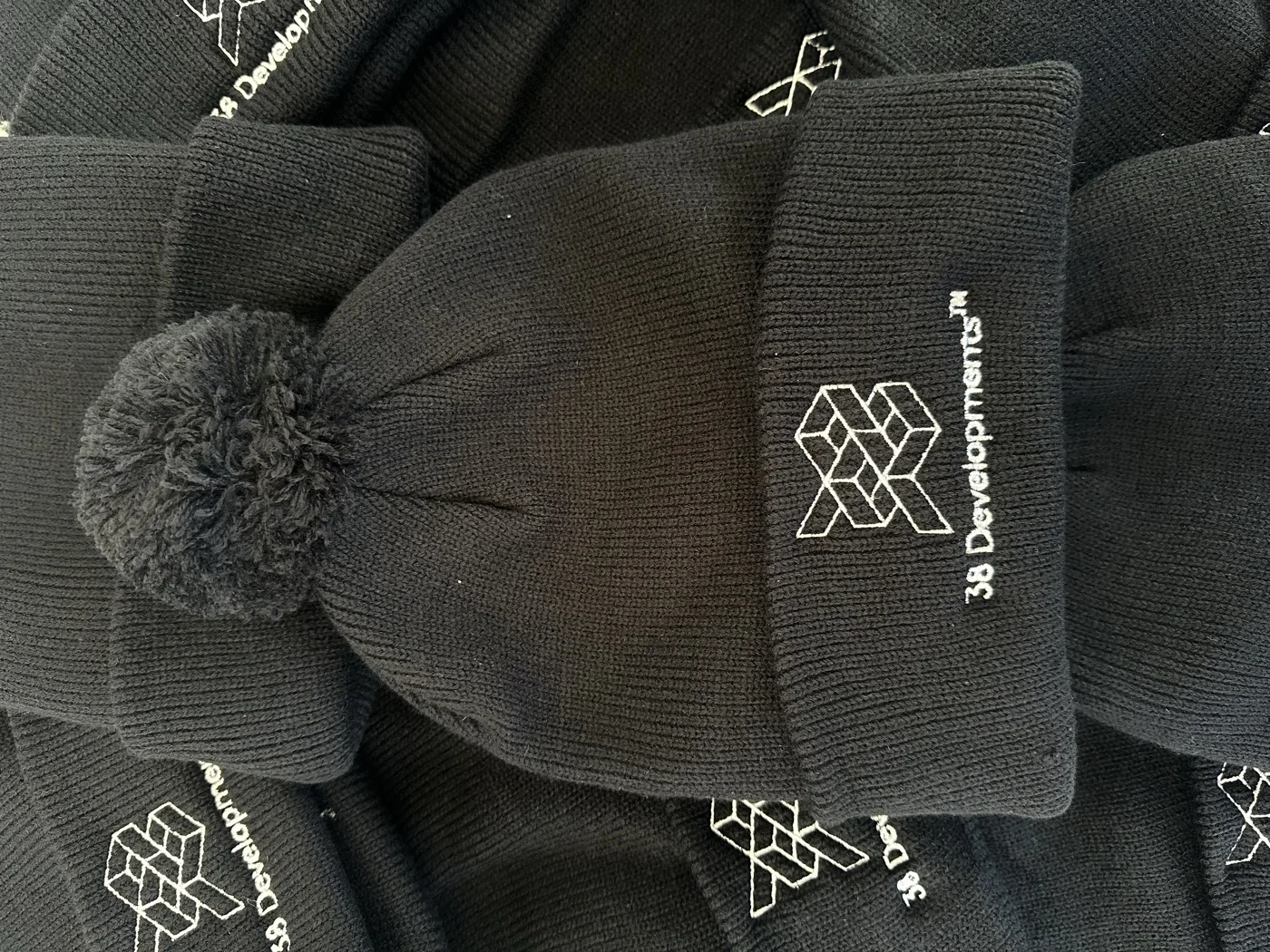 38 Developments embroidered trade caps